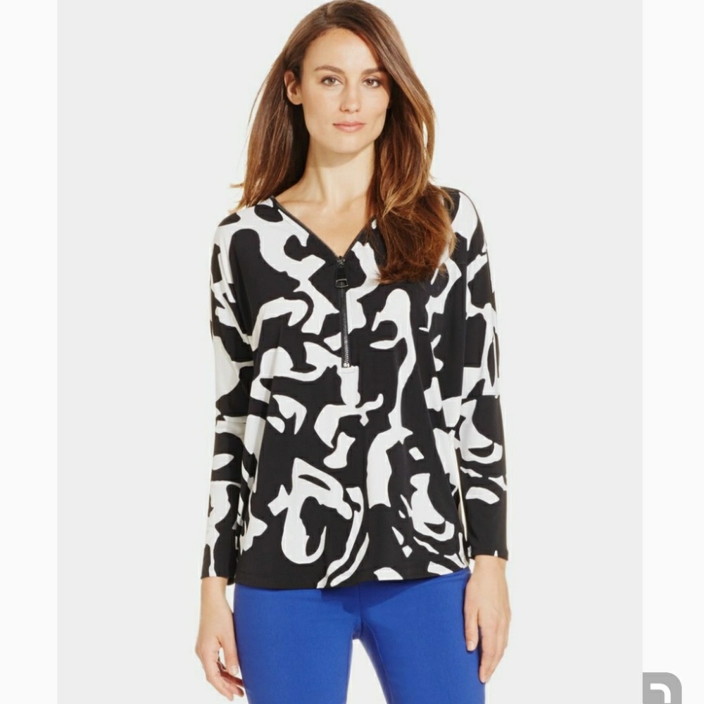 Alfani black and white printed zip front top NWT